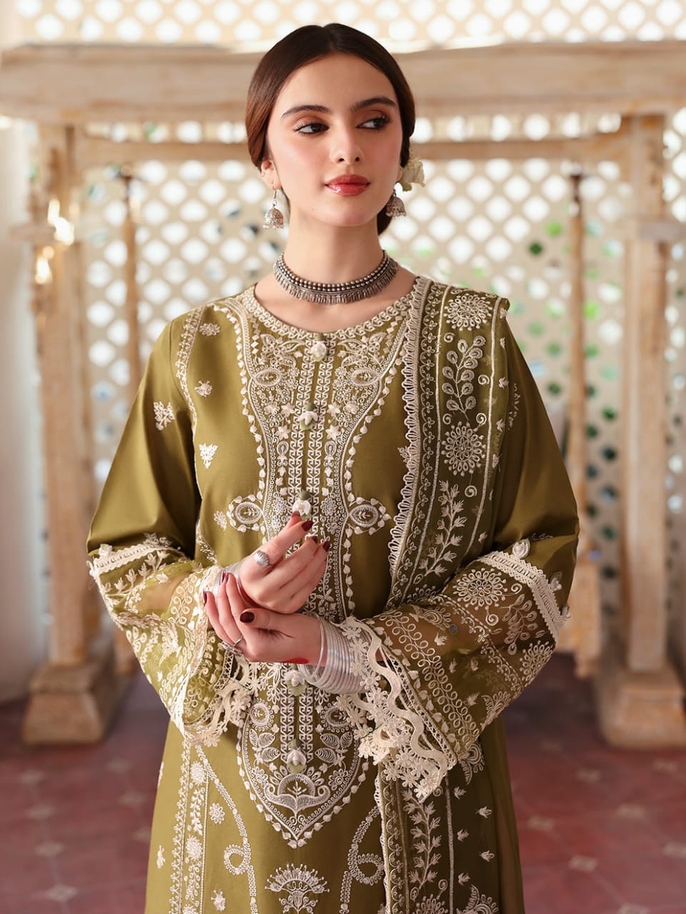 EL-MR590 Unstitched Heavy Embroidered Lawn Suit With Embroidered Lawn Dupatta - ELAFF