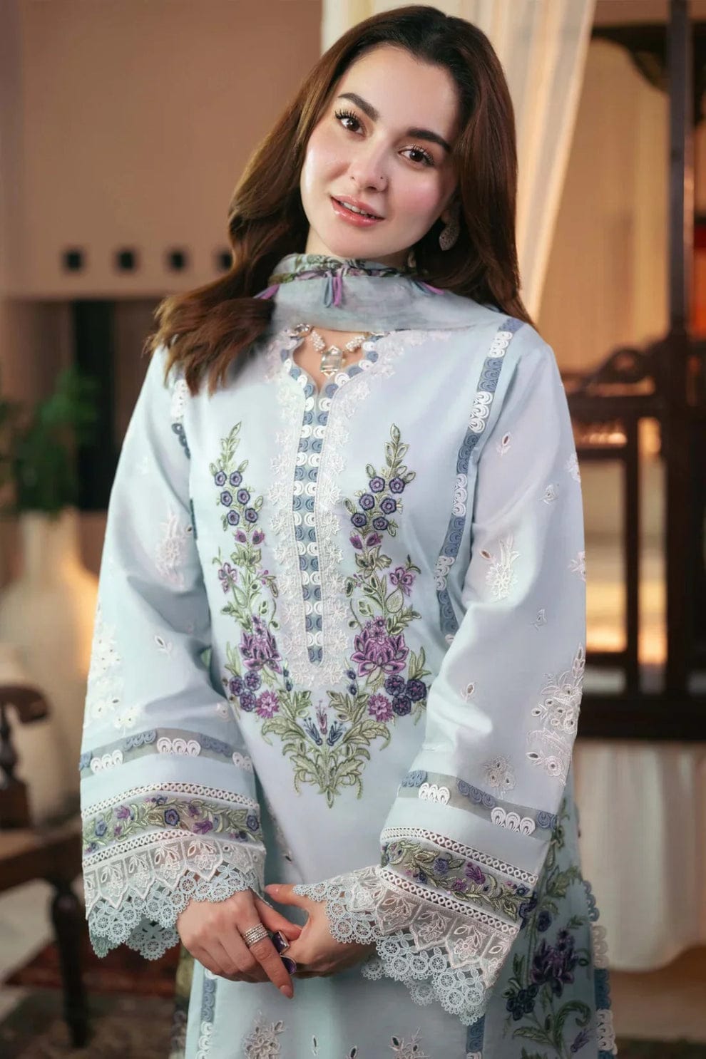 EL-QL1028 Lawn Unstitched 3pc Fully Embroidered Suit With Embroideed Dupatta - ELAFF