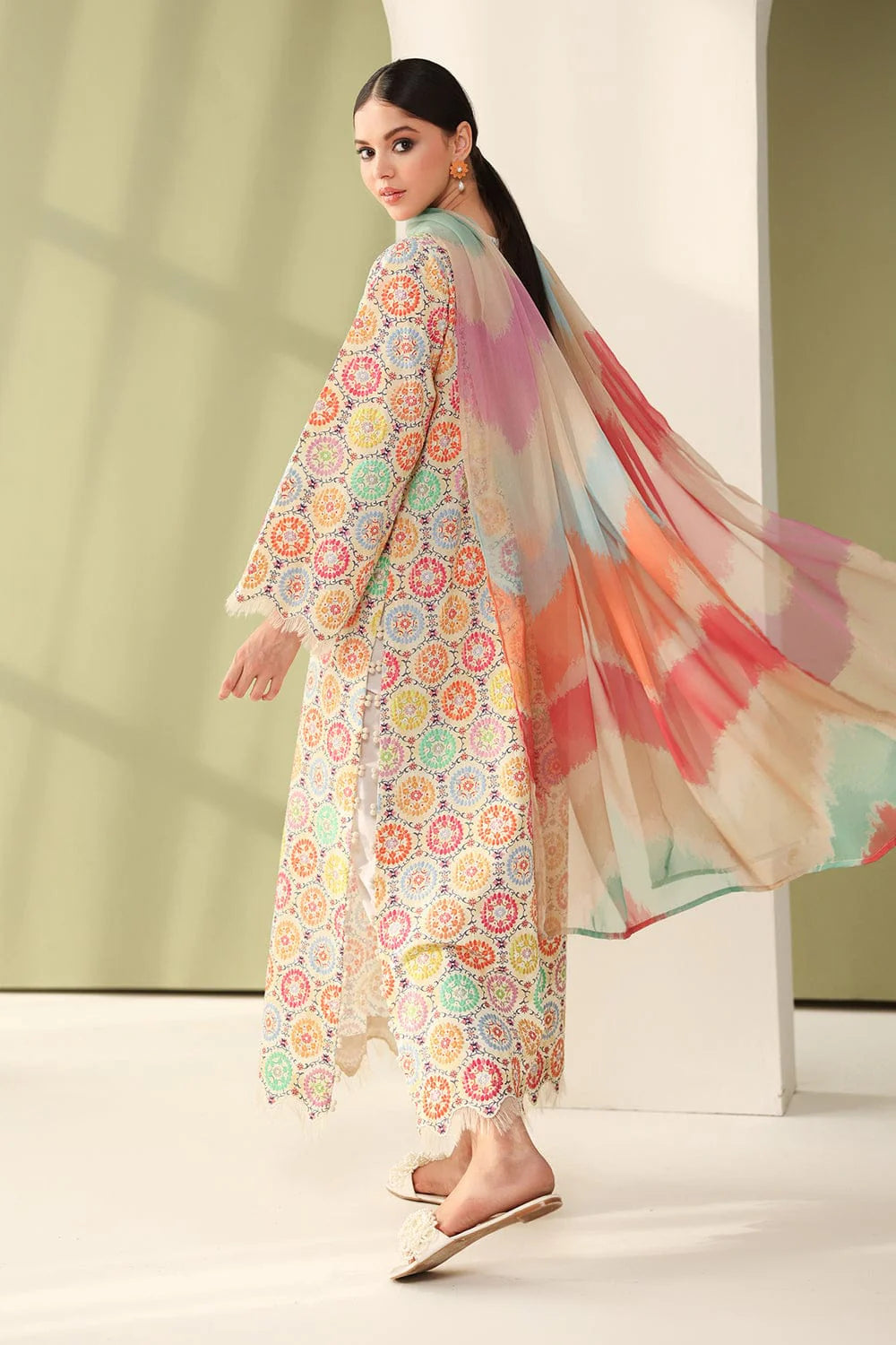 EL-BQ201 Digital Printed Lawn Suit 3pc With Monar Digital Printed Dupatta