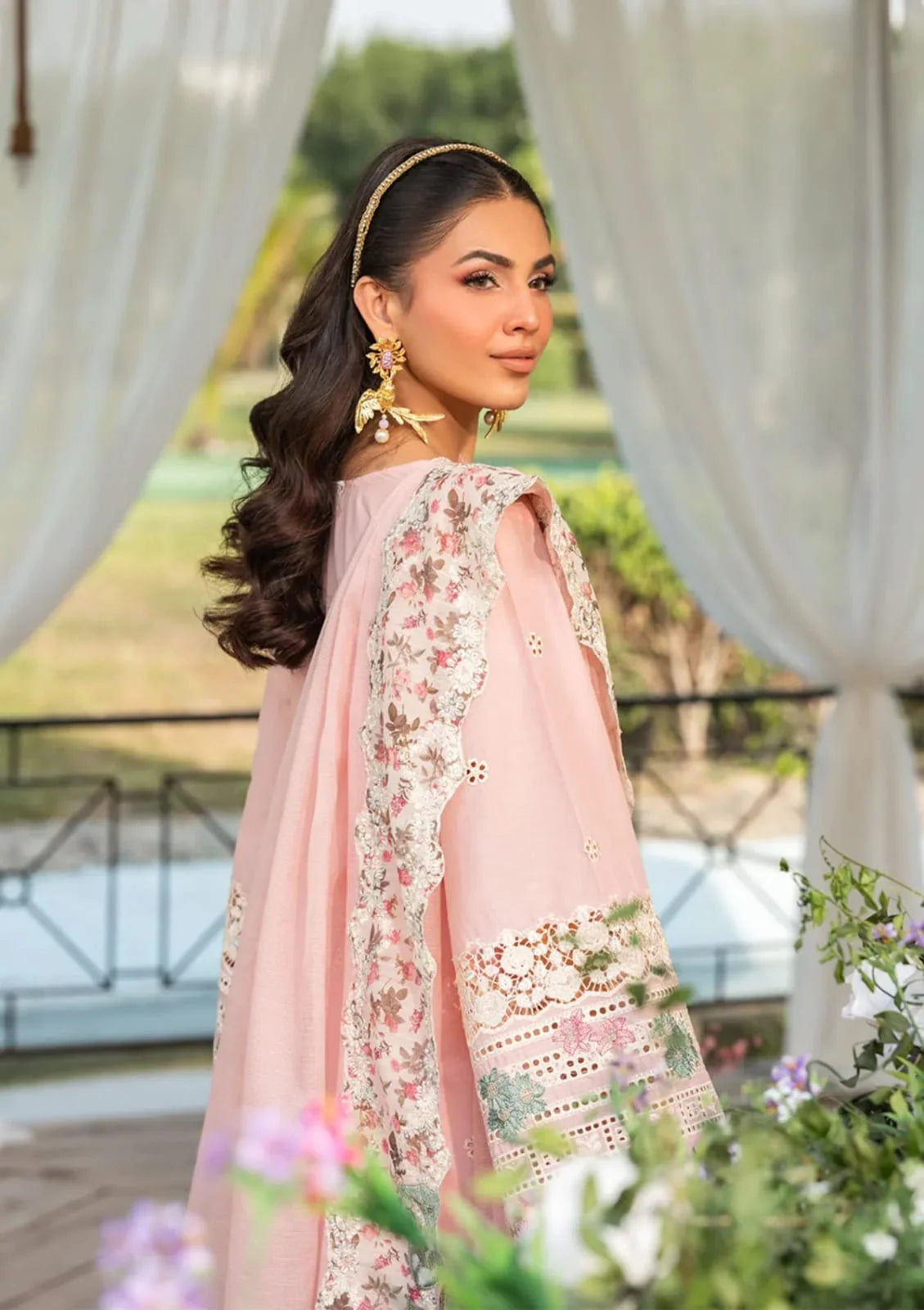 EL-EL2710 Lawn Unstitched Embroidered 3pc Suit With Cotton Net Embroidered Dupatta