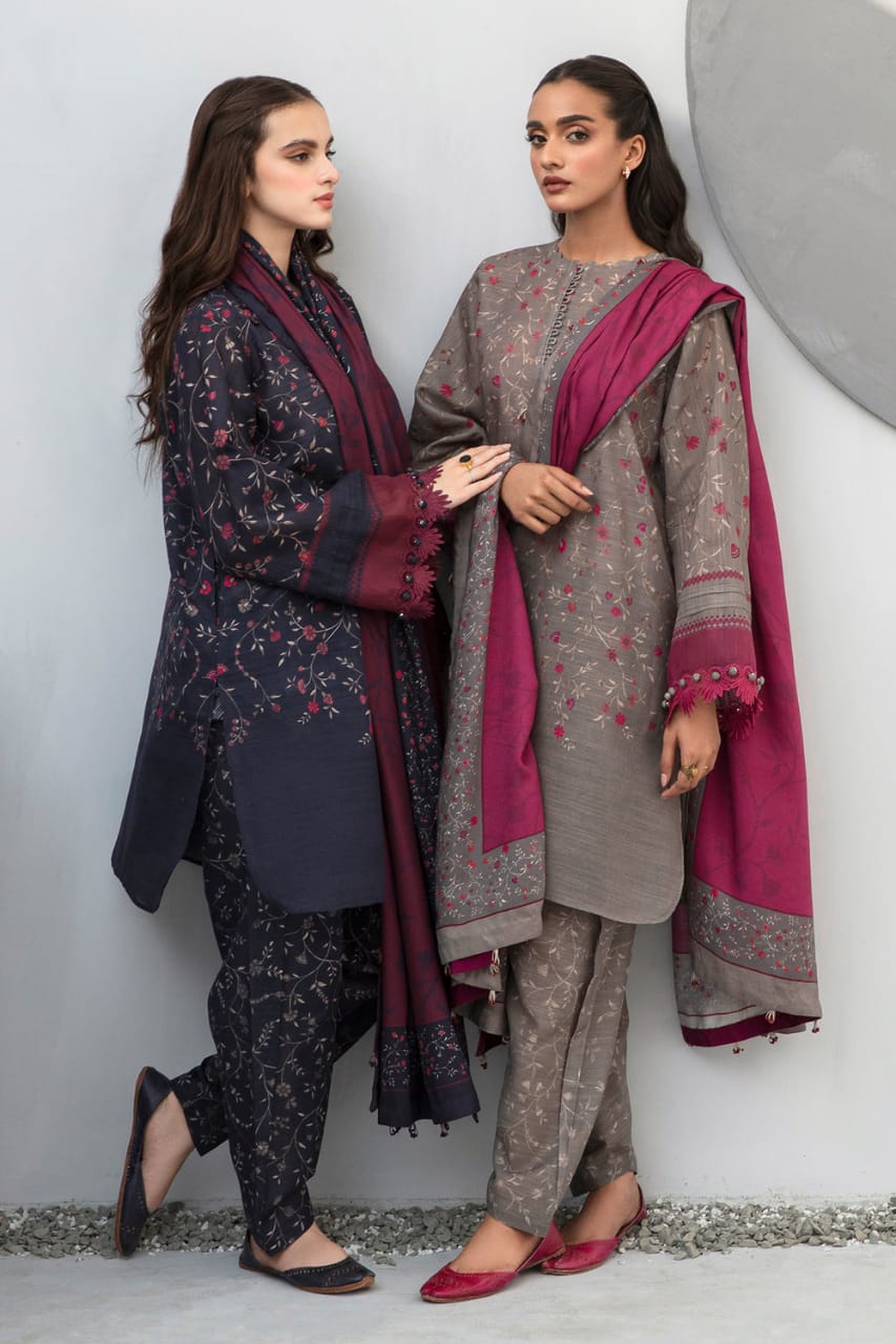 EL-BQ405 Digital Printed Khaddar 3Pc Suit With Digital Printed Khaddar Dupatta - ELAFF