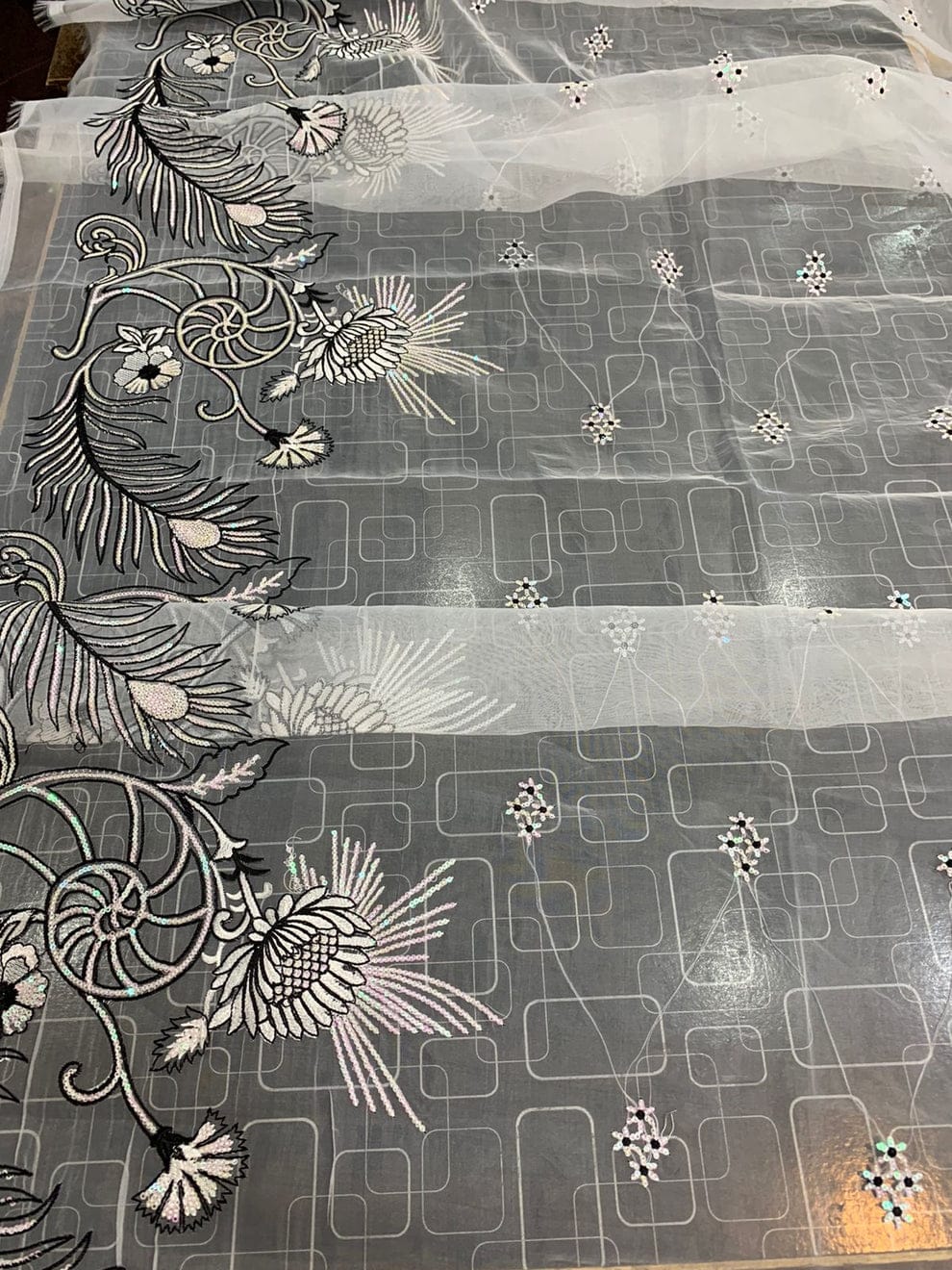 SR-48 Lawn Embroidered+Sequence 3pc Suit With Bamber Chiffon Embroidered Cutwork+Sequence Dupatta - ELAFF