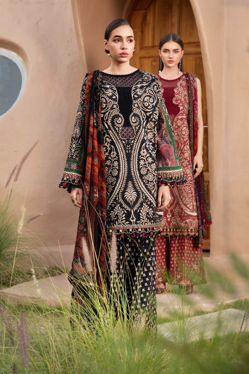 EL-MB466 Unstitched Digital Printed Lawn Suit 3pc With Voil Lawn Digital Printed Dupatta & Embroidered Patches - ELAFF