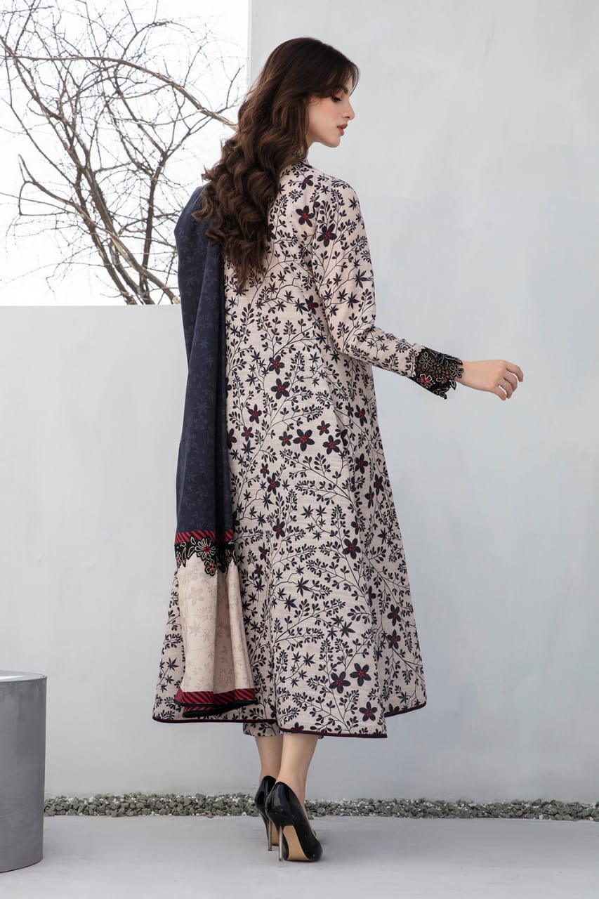 EL-BQ410 Digital Printed Khaddar 3Pc Suit With Digital Printed Khaddar Dupatta - ELAFF