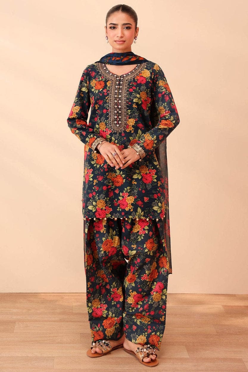 EL-BQ40 Digital Printed Khaddar Suit 3pc with Khaddar Digital Printed Dupatta & Embroidered Patches - ELAFF