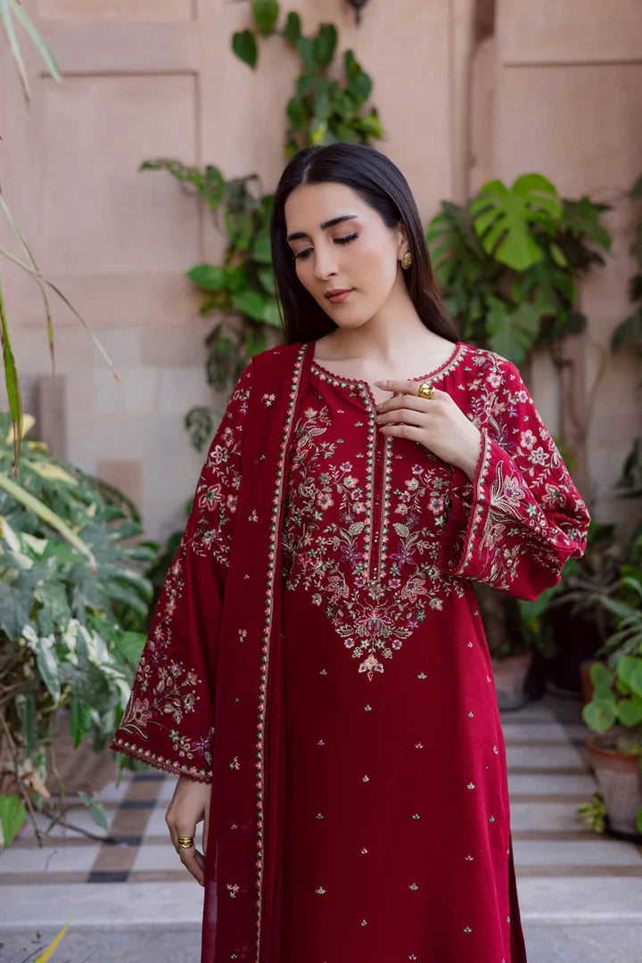 EL-BT2700 Unstitched Fully Embroidered Lawn Suit With Embroidered Bamber Chiffon Dupatta