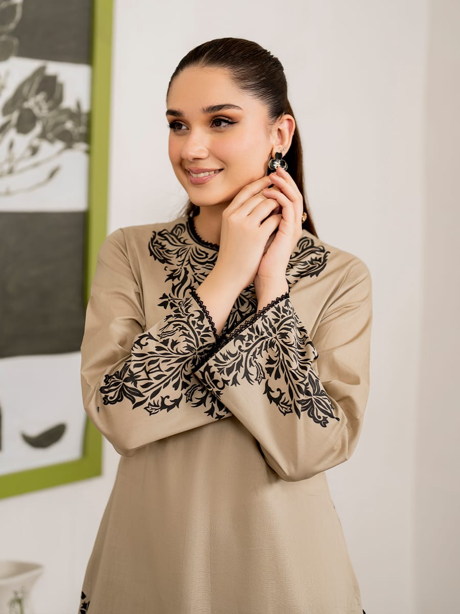 EL-SPL746 Unstitched Embroidered Dhanak Suit 3pc With Digital Printed Woolen Shawl - ELAFF