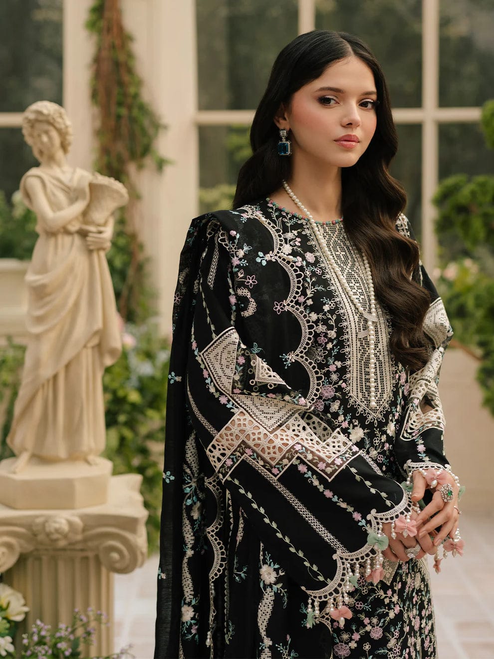 EL-BIL06 Lawn Embroidered 3pc Suit With Bamber Chiffon Embroidered Dupatta - ELAFF