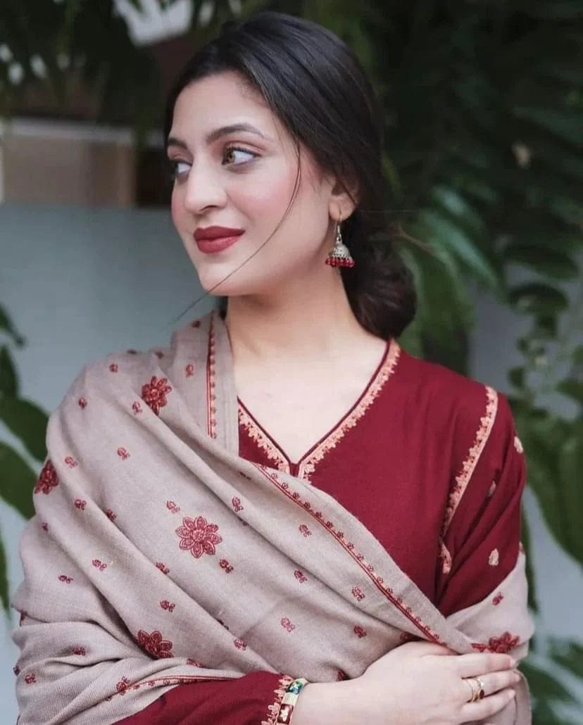 EL-BR1110 Unstitched Heavy Embroidered Dhanak Suit Embroidered Dhanak Shawl - ELAFF