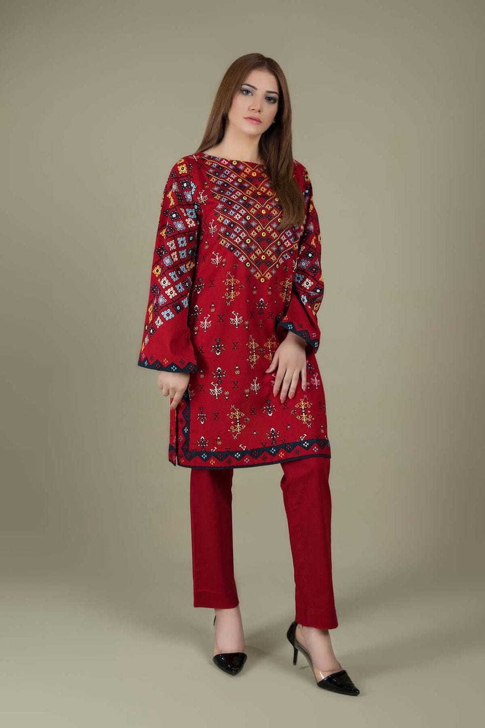 EL-KS760 Lawn Embroidered 2pc Suit - ELAFF