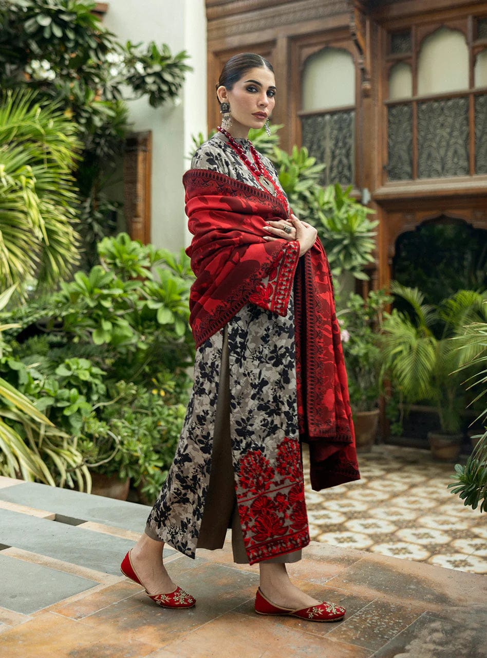 EL-MB437 Digital Printed Linen Suit 3pc with Linen Digital Printed Dupatta & Embroidered Patches - ELAFF