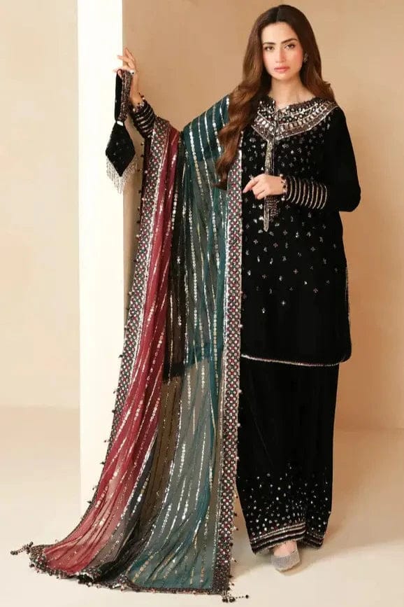 EL-996 Embroidered 9000 Micro Velvet 3Pc With Embroidered Chiffon Dupatta - ELAFF