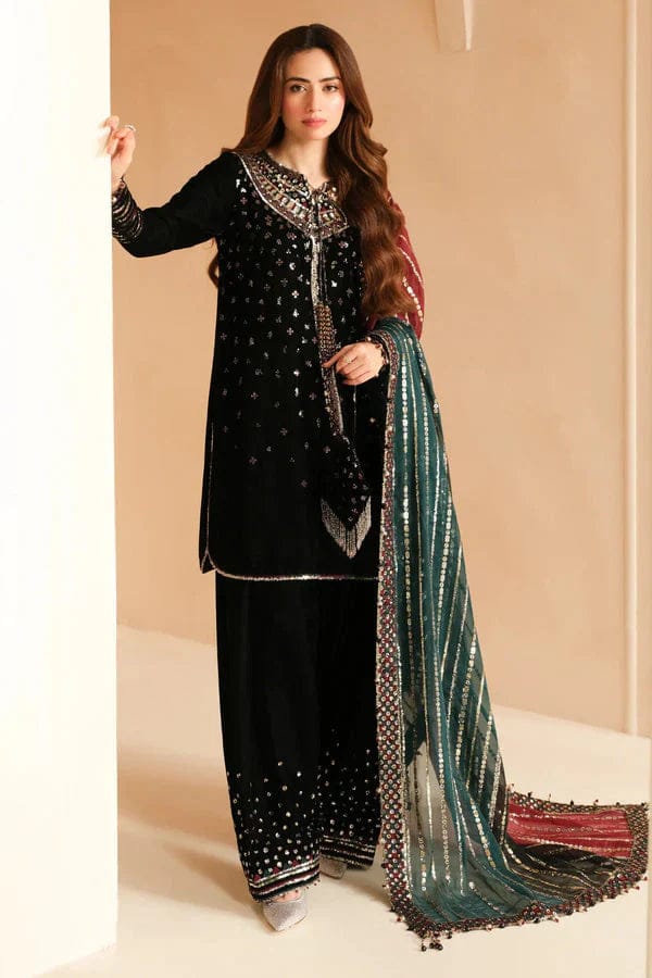 EL-996 Embroidered 9000 Micro Velvet 3Pc With Embroidered Chiffon Dupatta - ELAFF