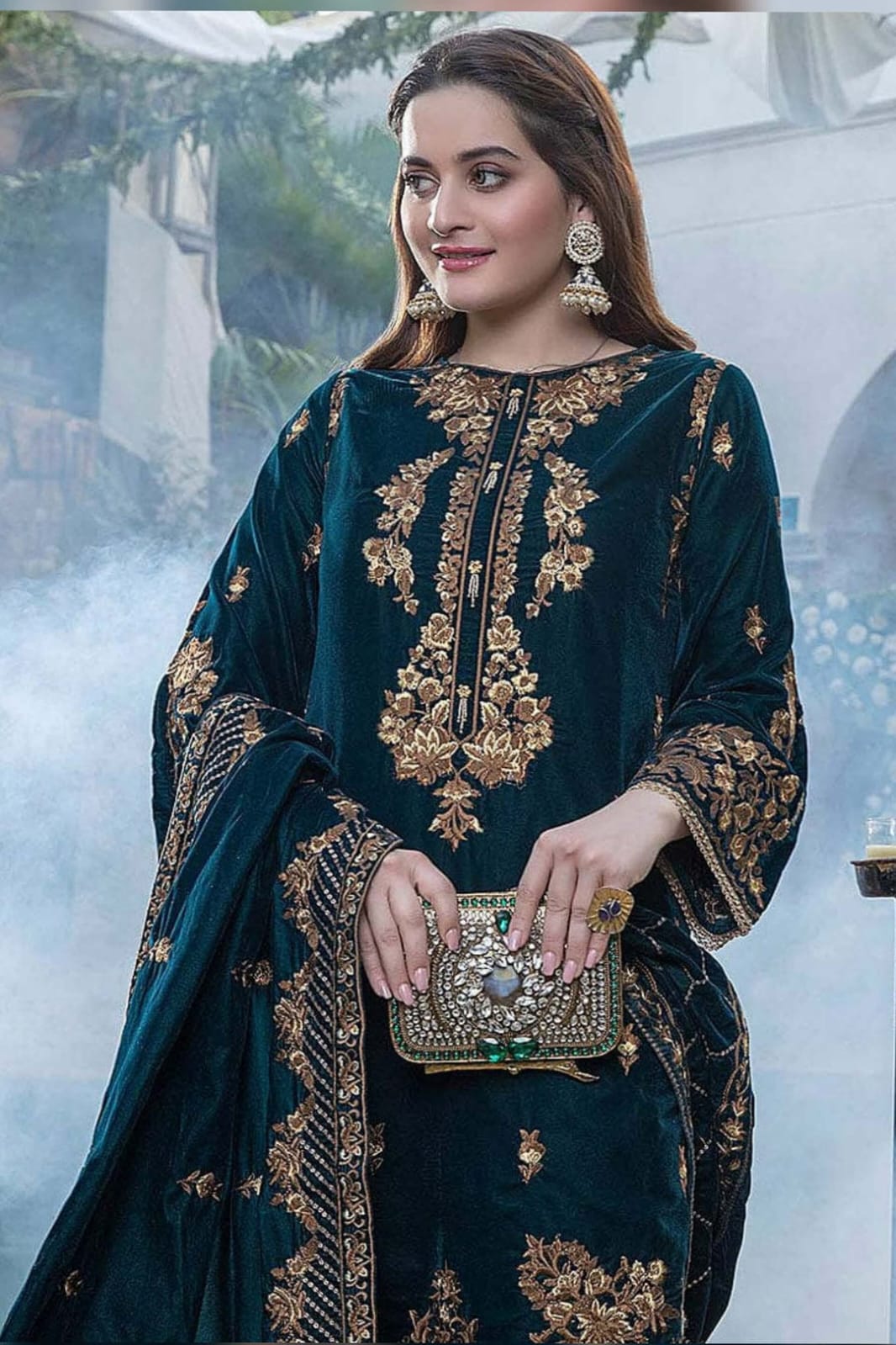EL-1060 Sequence Embroidered Micro 9000 Gram Velvet 3Pc With Velvet Embroidered Shawl - ELAFF