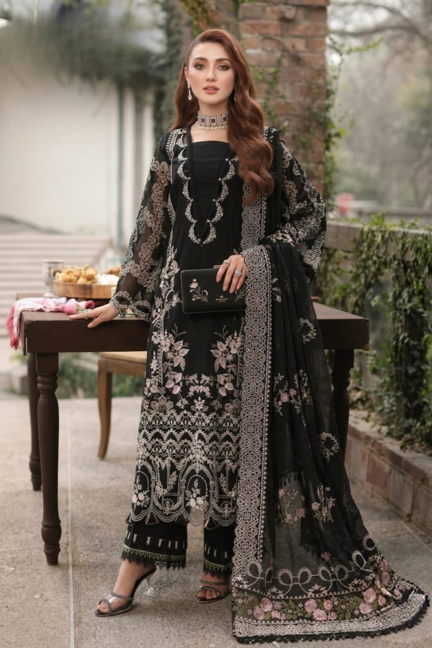 EL-KH40 Unstitched Heavy Embroidered Lawn Suit With Embroidered Bamber Chiffon Dupatta