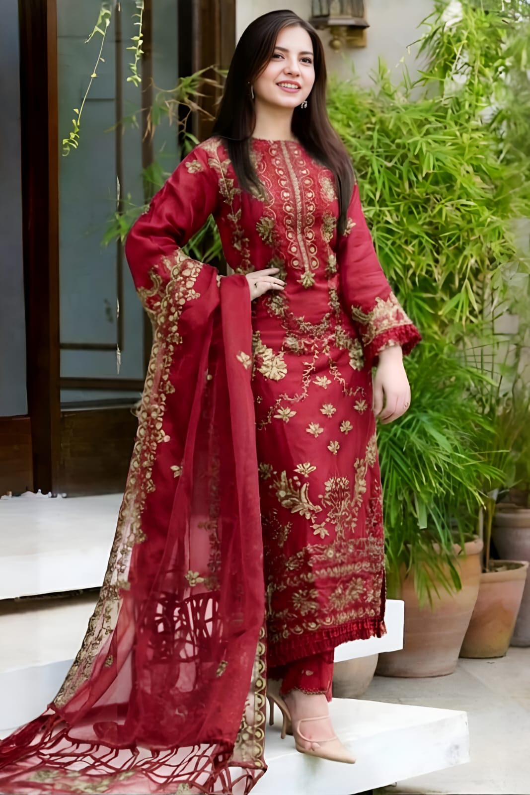 EL-1101 Un-Stitched Lawn Embroidered 3pc With Organza Embroidered Dupatta