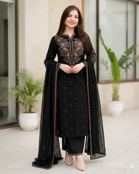 EL-BT2800 HIGHLY RECOMMENDED Unstitched Fully Embroidered Lawn Suit With Embroidered Bamber Chiffon Dupatta