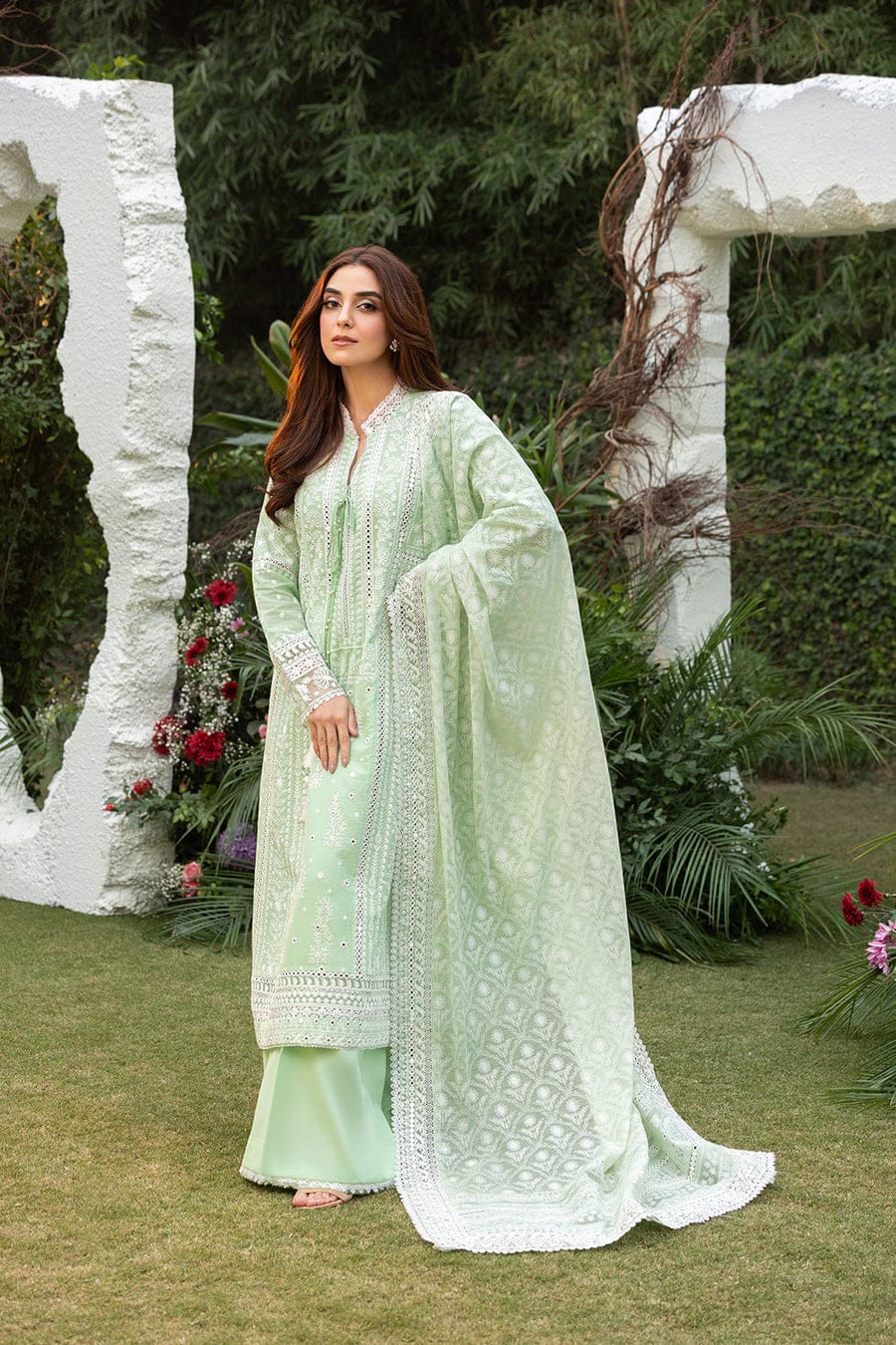 EL-SN2675 Unstitched Fully Embroidered Lawn Suit With Embroidered Organza Dupatta