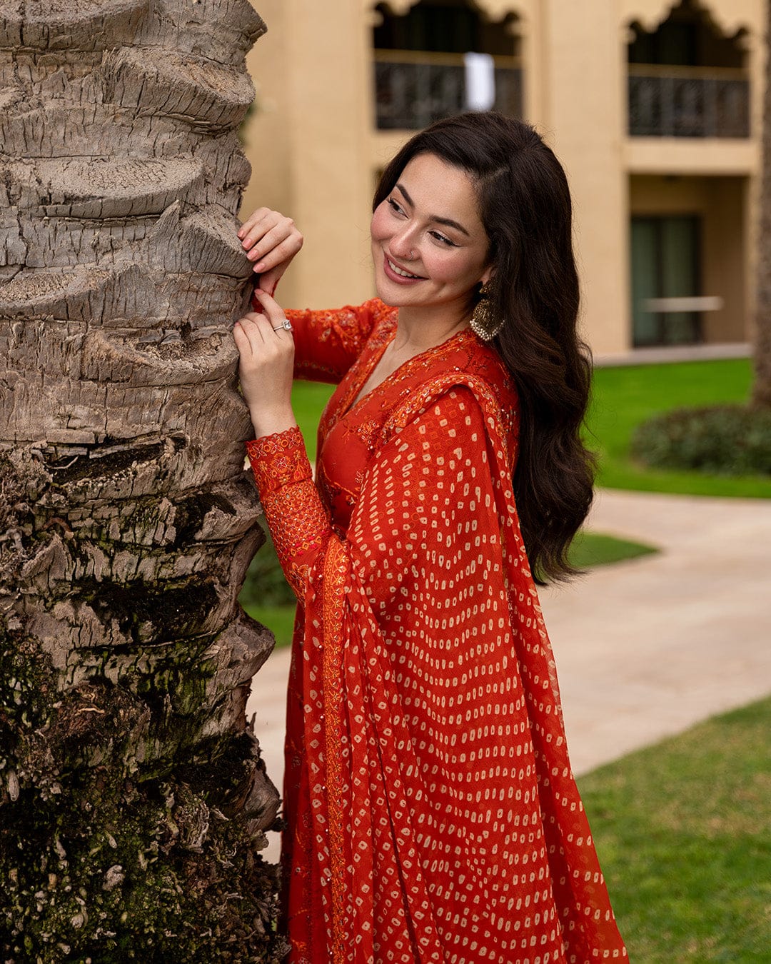 EL-FS1005 Lawn Unstitched Frock Fully Embroidered 3pc Suit With Cotton Lawn Printed & Embroided Dupatta