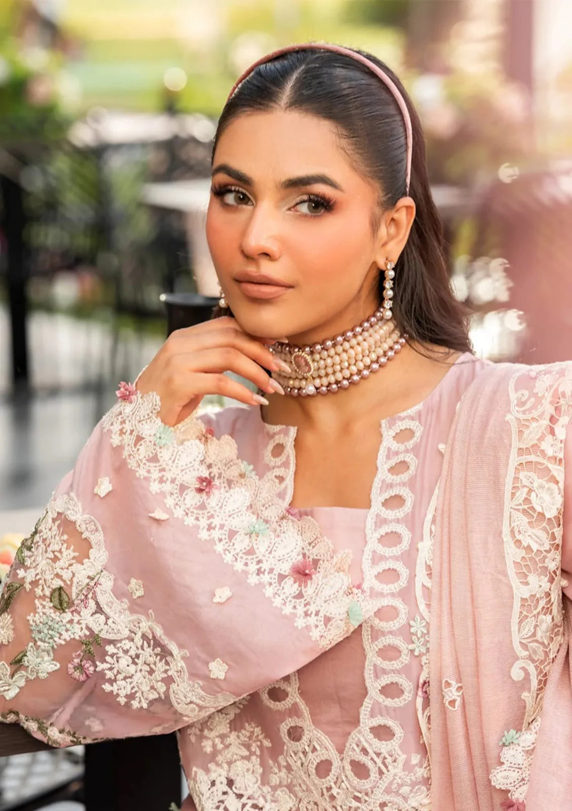 EL-EL2710 Lawn Unstitched Embroidered 3pc Suit With Cotton Net Embroidered Dupatta