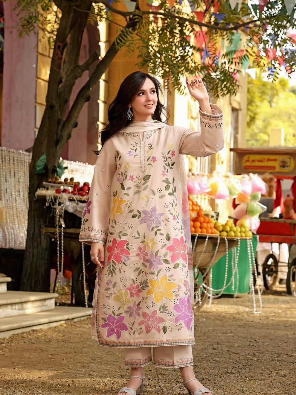 HIGHLY RECOMMENDED Unstitched Fully Embroidered Lawn Suit With Printed Monar Dupatta