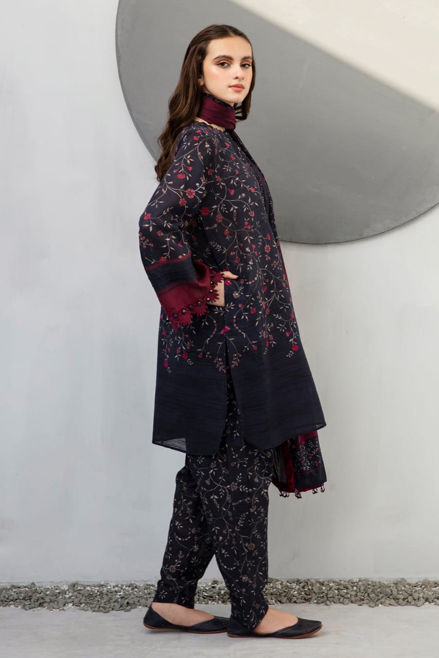 EL-BQ406 Digital Printed Khaddar 3Pc Suit With Digital Printed Khaddar Dupatta