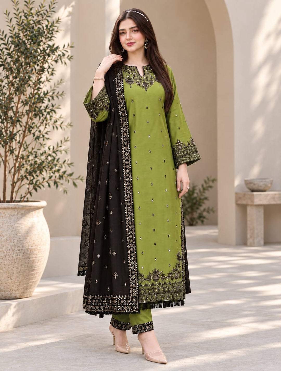EL-BT2400 Dhanak Embroidered 3pc Suit With Dhanak Embroidered Shawl