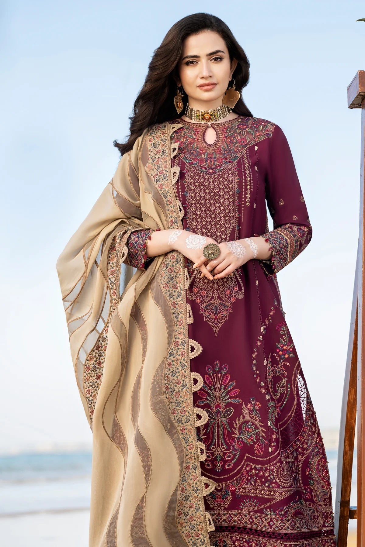 EL-JS09 Lawn Unstitched Embroidered 3pc Suit With Lawn Digital Printed Dupatta