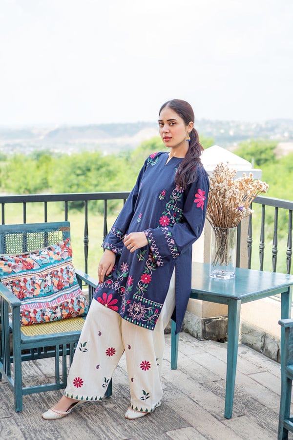 EL-MB70 Lawn Fully Embroidered 2pc