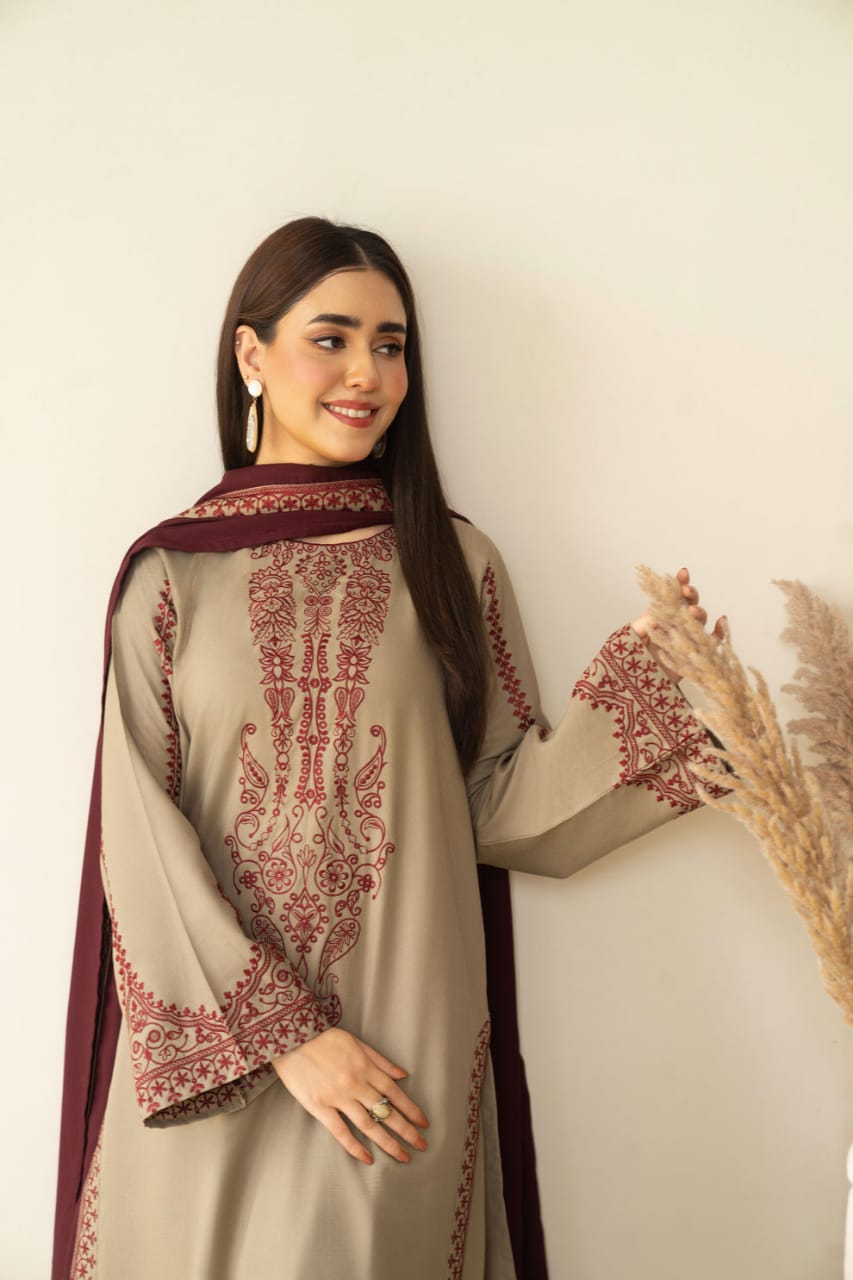 EL-KD910 Unstitched Heavy Embroidered Dhanak Suit With Embroidered Dhanak Shawl